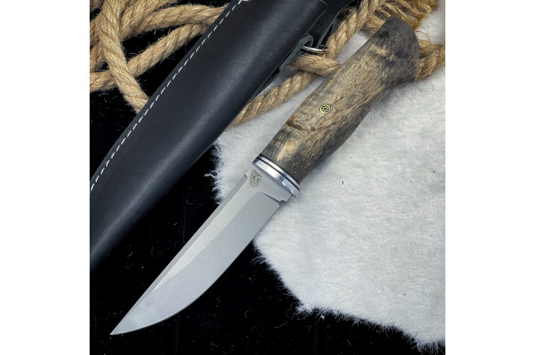 Нож Защитник (110Х18М-шд, стаб. карельская береза)